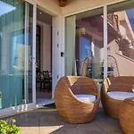 Purple Seaview دوبروفينك